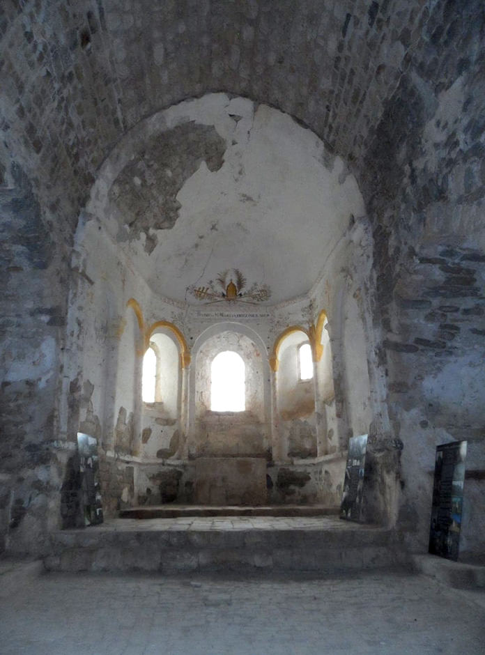 Eglise Pinet - intérieur restauré